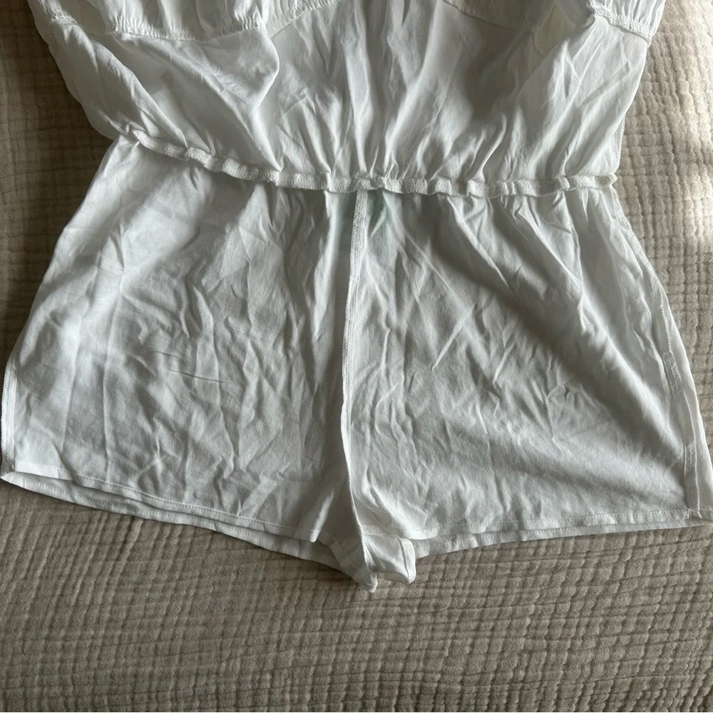 White Ruffled Skort - Picture 2 of 4